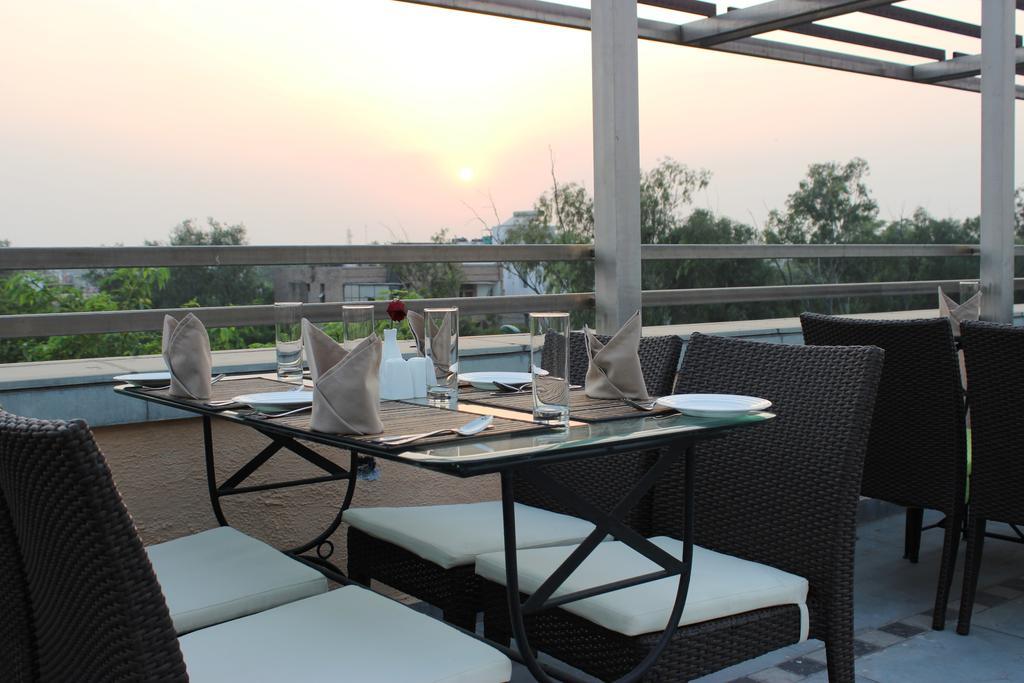 Rosemallow Hotel Új-Delhi Kültér fotó