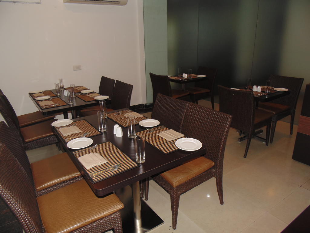 Rosemallow Hotel Új-Delhi Kültér fotó